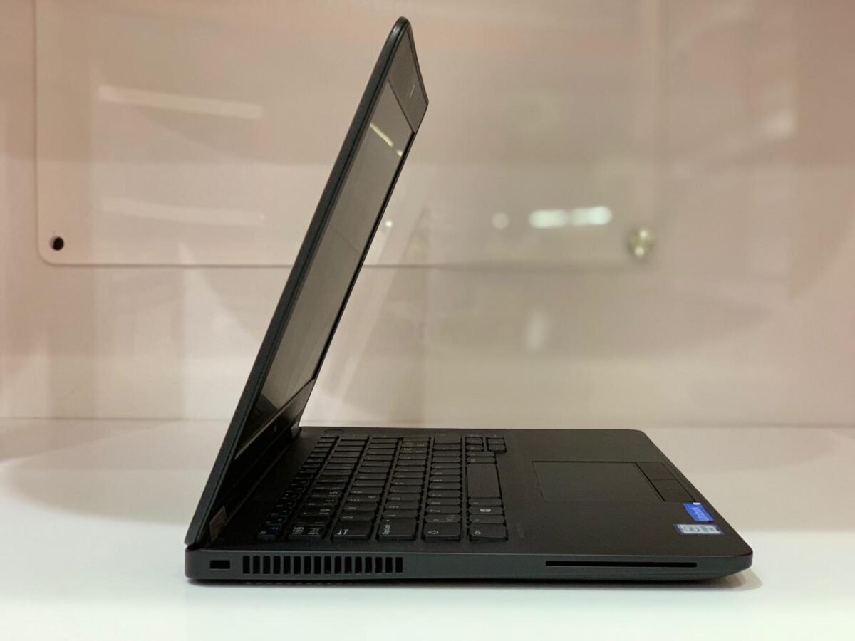 DELL LATITUDE E7270